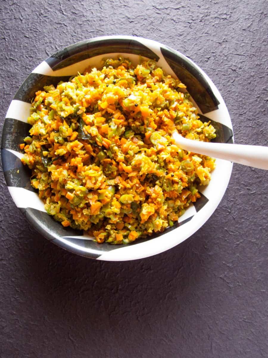 carrot beans thoran