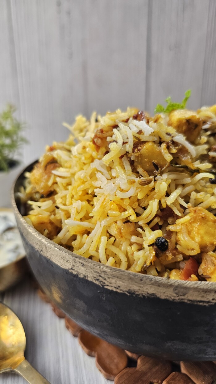 Paneer Biryani Recipe - Quick Hyderabadi Paneer Biryani