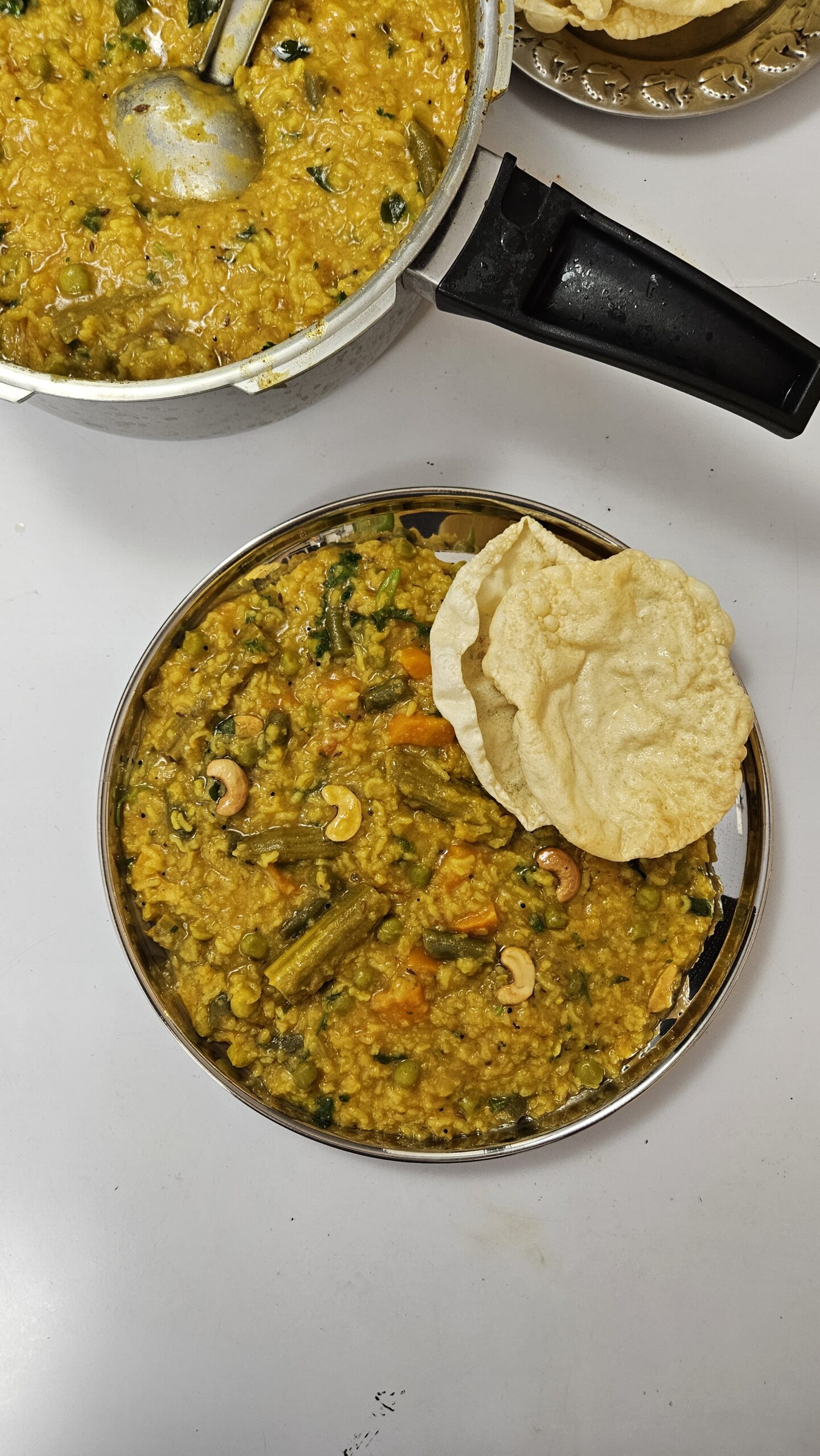Sambar Sadam Recipe | Easy One Pot Sambar Rice